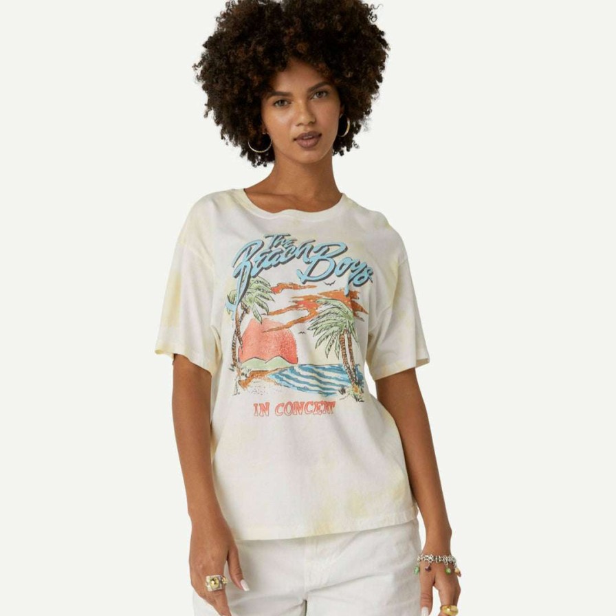 Tee & Tanks * | Daydreamer The Beach Boys In Concert Boyfriend Tee