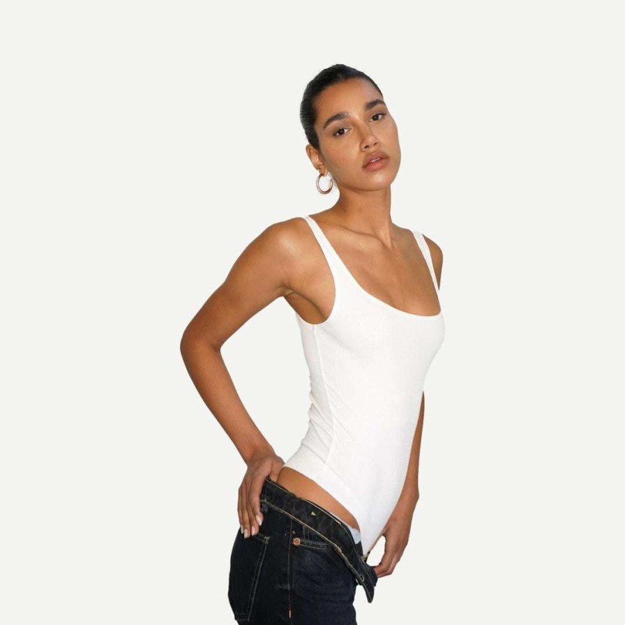 Tee & Tanks * | Lna Womens Essential Scoop Tank Bodysuit White